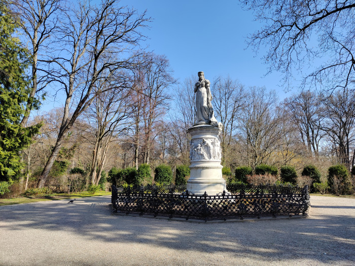 Beim Xiaomi 12X steht neben der Hauptkamera ebenfalls eine Telekamera zur Verf&uuml;gung. (Bild: Tobias K&ouml;ltzsch/Golem.de)